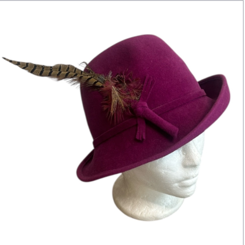 Vintage Fuchsia Velour Cloche Hat with Feather Accent Elegant Retro Style
